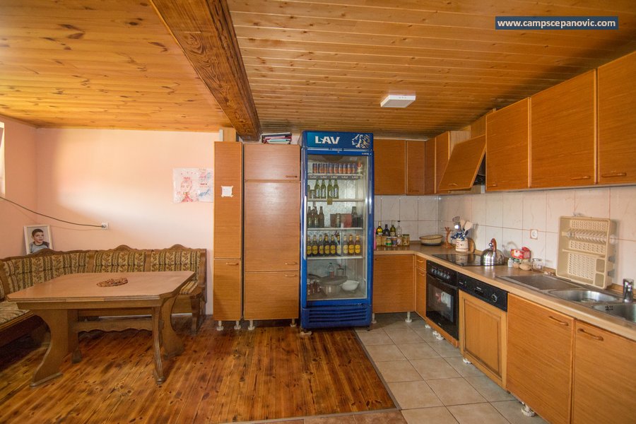 Shared kitchen with dining corner